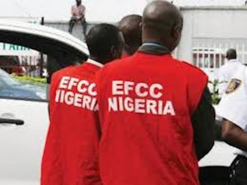 EFCC nabs seven suspected Internet fraudsters in Kwara