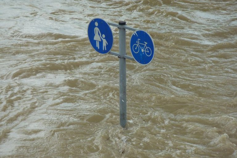 Floods: Lagos urges calm as heavy rains pound city
