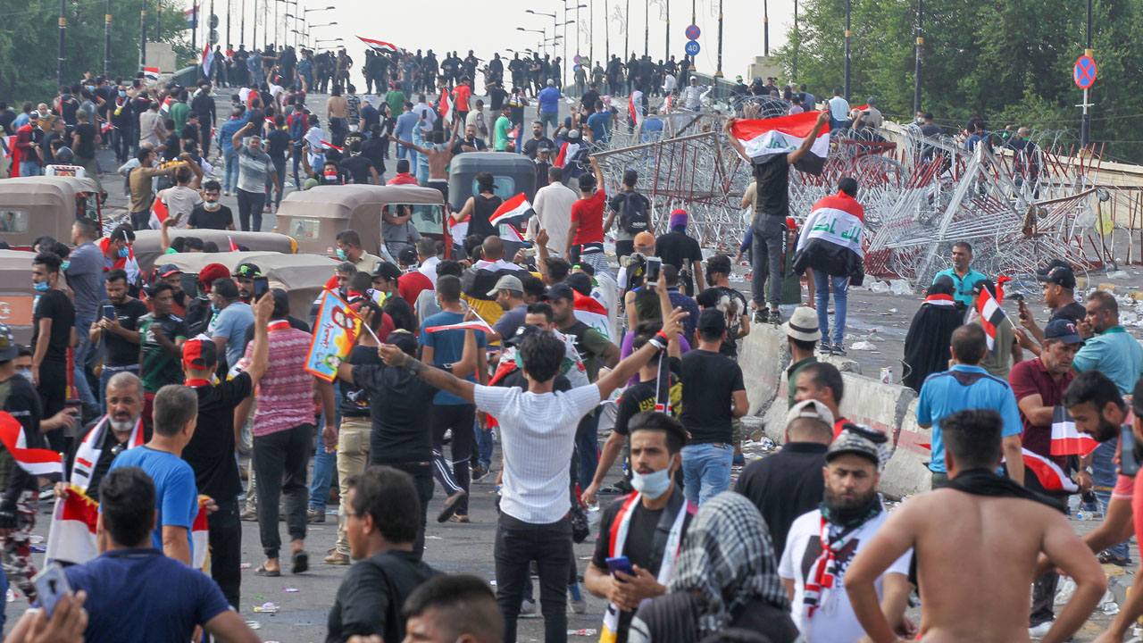 Two Dead As Iraq Anti-Government Protests Continues