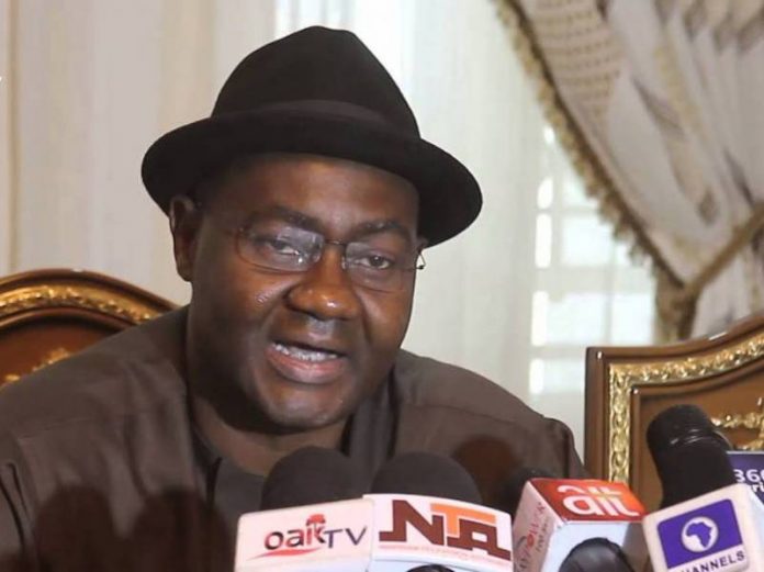 Rivers APC: Protesters Demand Magnus Abe’s Exit From Party
