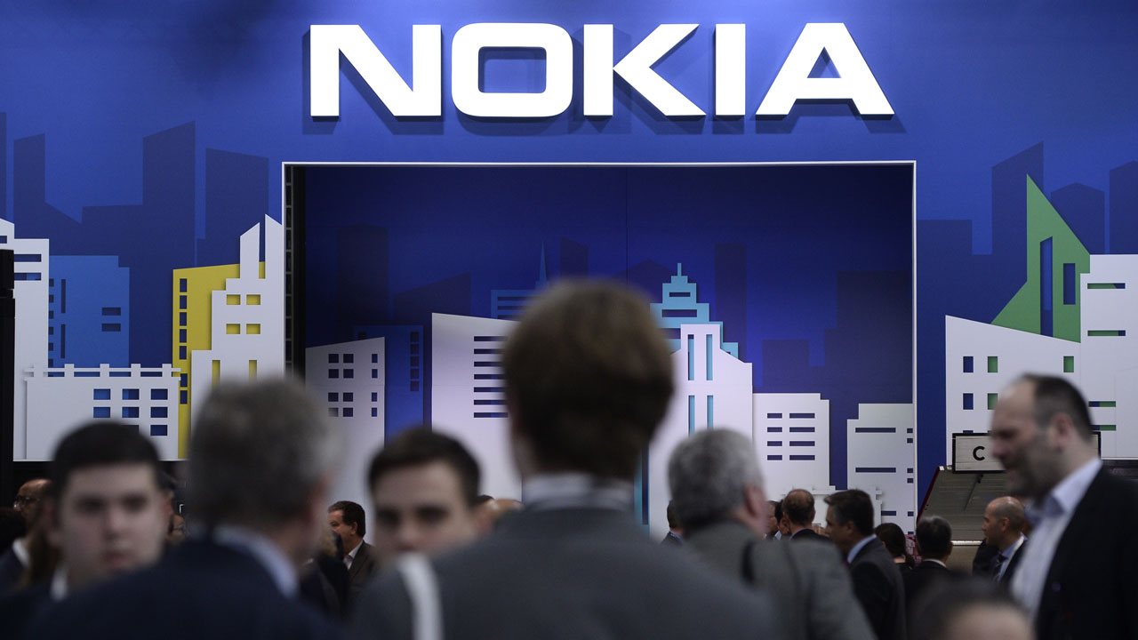 Nokia Company Shares Plunge On Lower Earnings Forecast