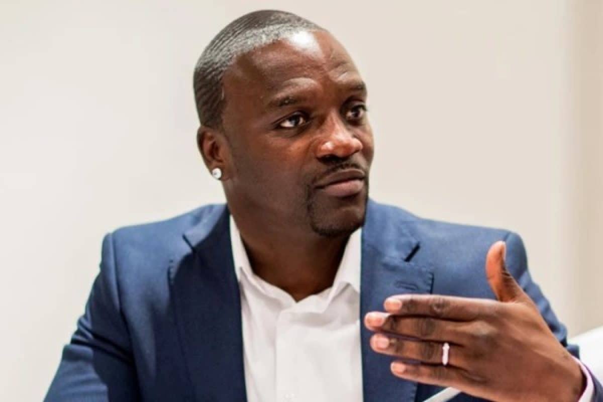 Akon Blasts Govts, Politicians, Making ‘Fake’ Promises