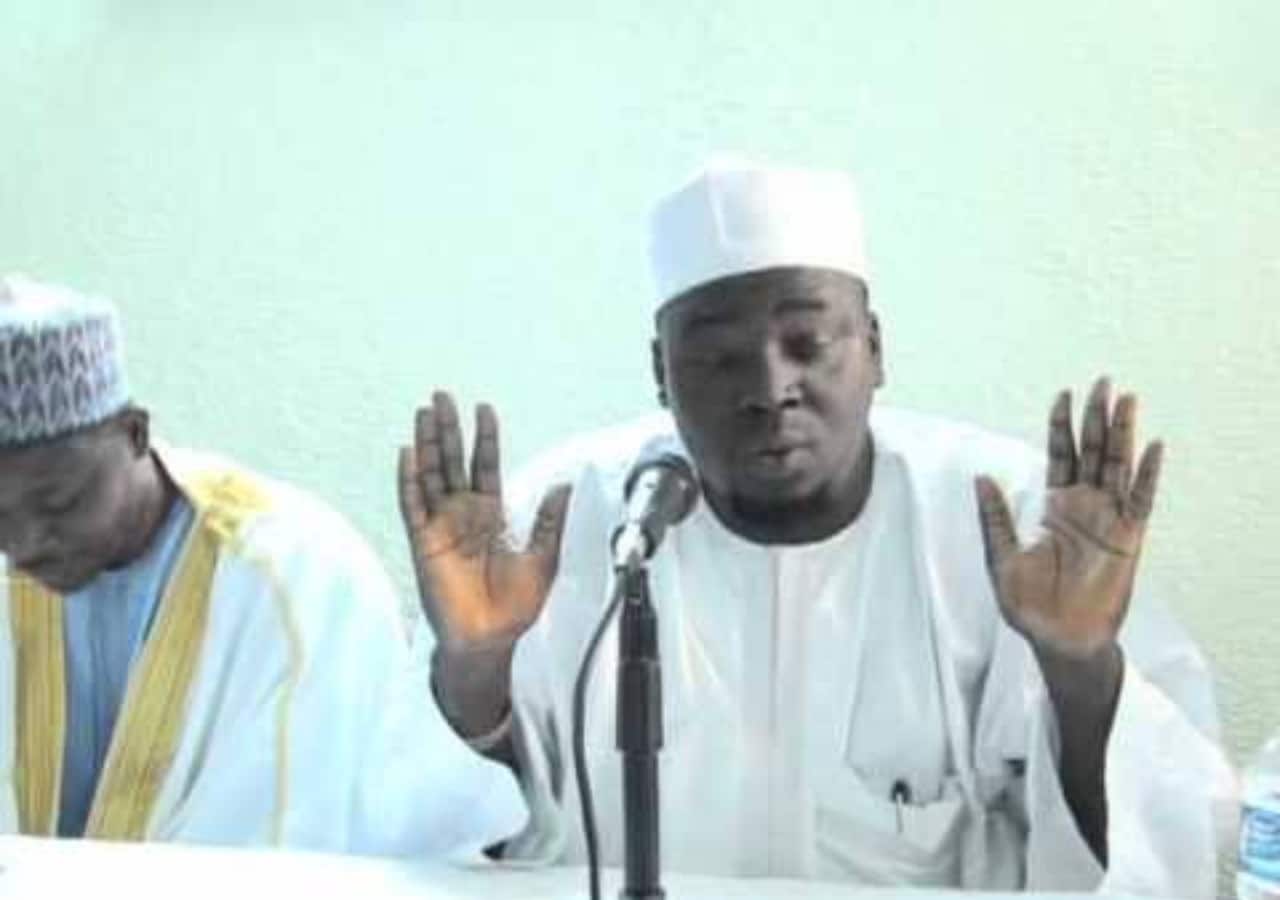 Don’t Stop Mosque Prayers – Scholar Warns Buhari