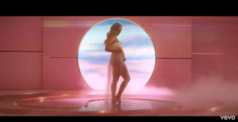Katy Perry Reveals Pregnancy In New Video
