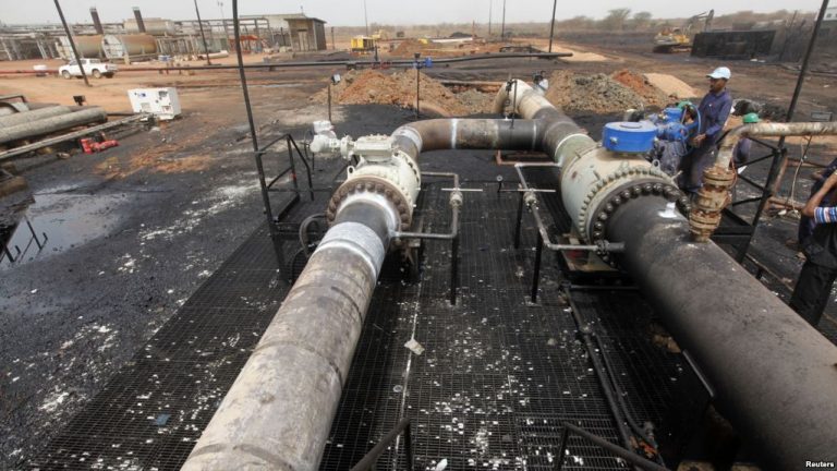 Okrika Community Raise Alarm Over Leaking NNPC Pipelines