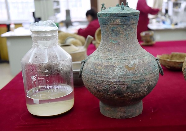 Unknown Liquid Found In 2,000-Year-Old Bronze Pot