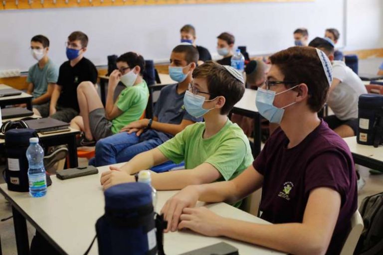Israel’s Schools Struggle With Reopening Amid Virus Pandemic