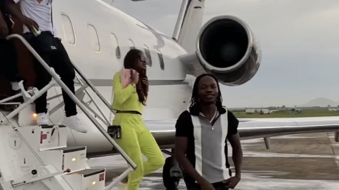 Naira Marley In Fresh Trouble, Accused Of Impersonating Minister Fashola