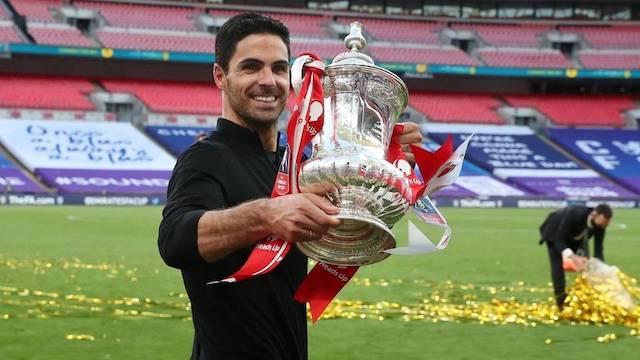 Arsenal promote Mikel Arteta from coach to first team manager