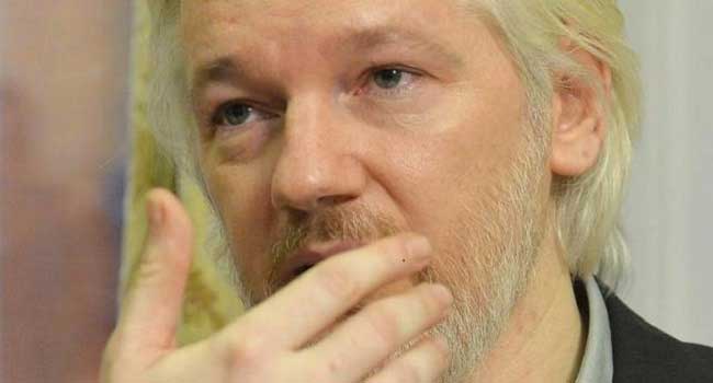 Assange Says He ‘Hears Voices’ In Prison – Psychiatrist