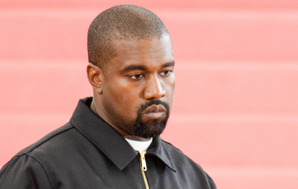 Kanye West Rants On Twitter, Pees On Grammy Award