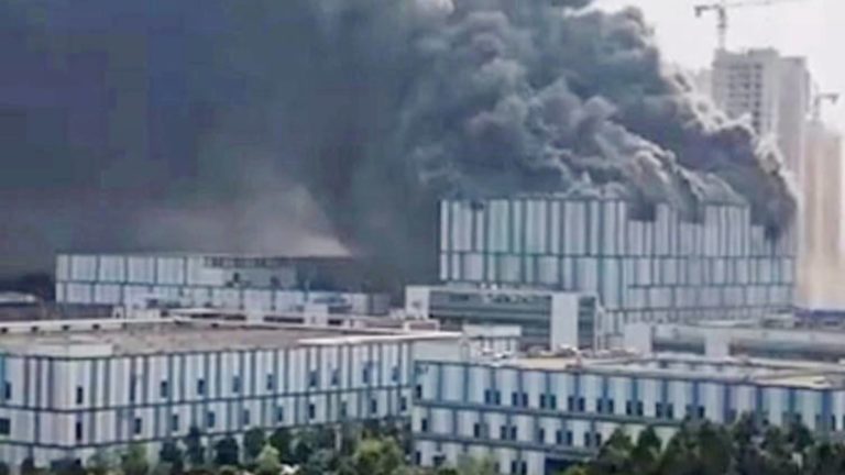 Southern China - Three Dead In Huawei Factory Fire