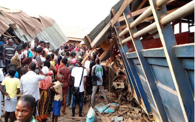 20 Feared Dead As Truck Runs Into Ondo Market