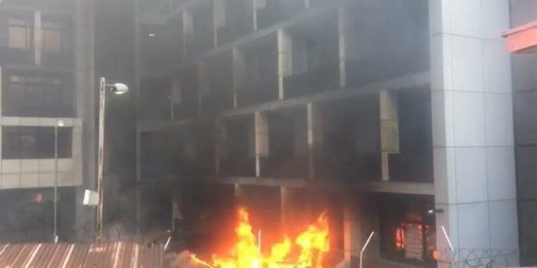 #EndSARS - NPA Apapa office on fire