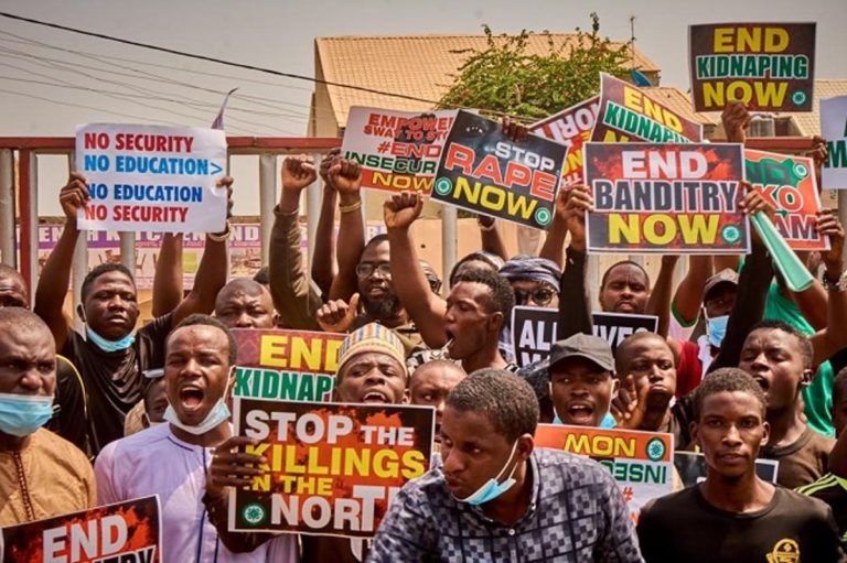 Hoodlums Disrupt Benin #EndSARS Protest, Break Prison’s Gate