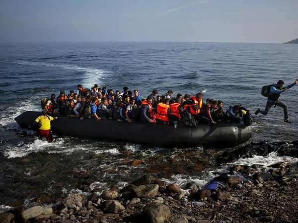 130 Killed In Libya Shipwreck, Despite SOS Calls