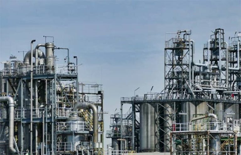 3 Guards Arrested For Alleged Vandalism At Warri Refinery