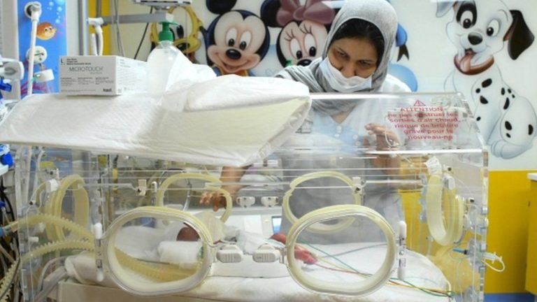 Shock As Malian Woman Gives Birth To Nine Babies