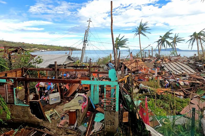Death Toll From Philippines Typhoon Crosses 20
