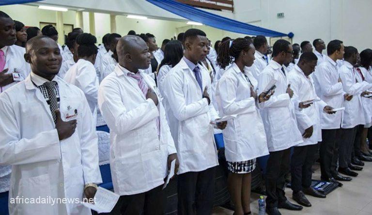 How 727 Nigerian Doctors Migrated To UK In 5 Months - Report
