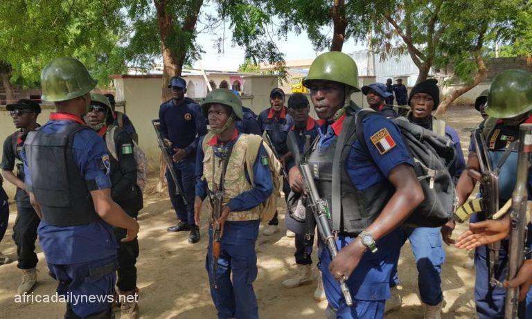 Kaduna: 4 Rail Vandals With 500 Rail Slippers Nabbed By NSCDC