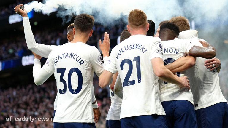 Tottenham Trash Arsenal To Stay In Race For Champions League
