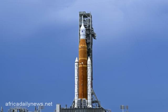 NASA Postpones Rocket Launch To Moon After Fuel Leak