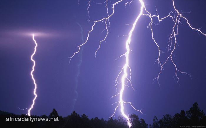 Panic As Lightning Kills 2, Leaves Four Injured In Imo